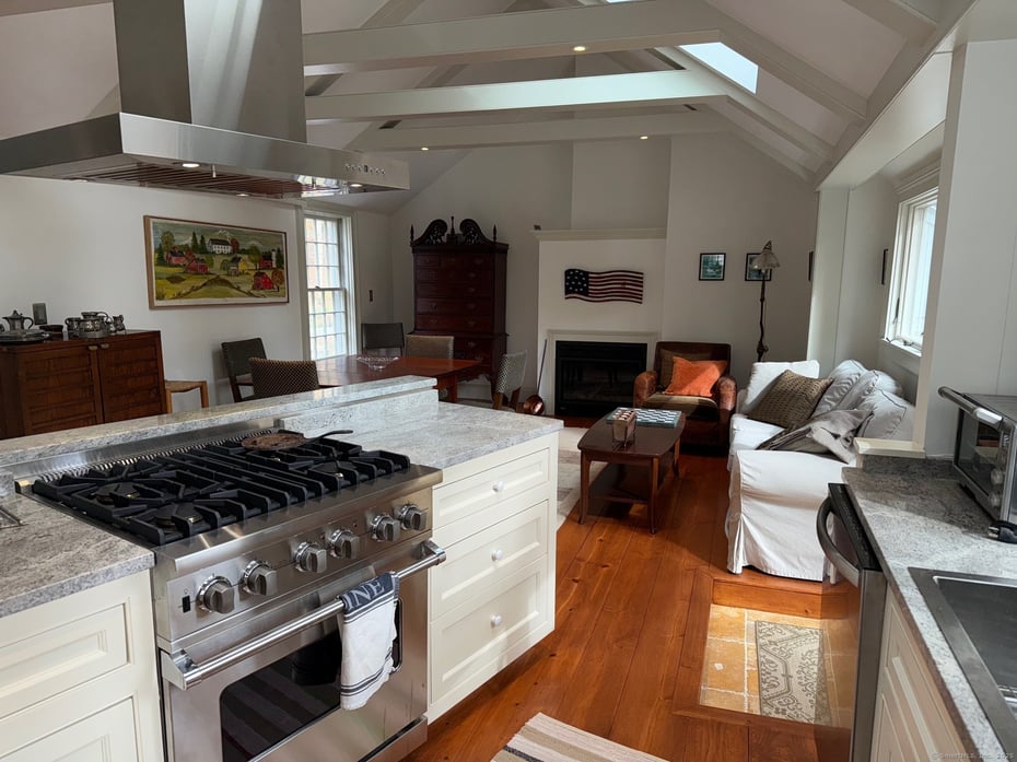 150 Ferry Road  #Gatehouse Photo 7