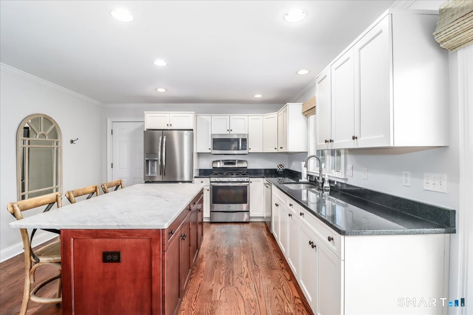 27 Nashville Rd Extension Photo 9