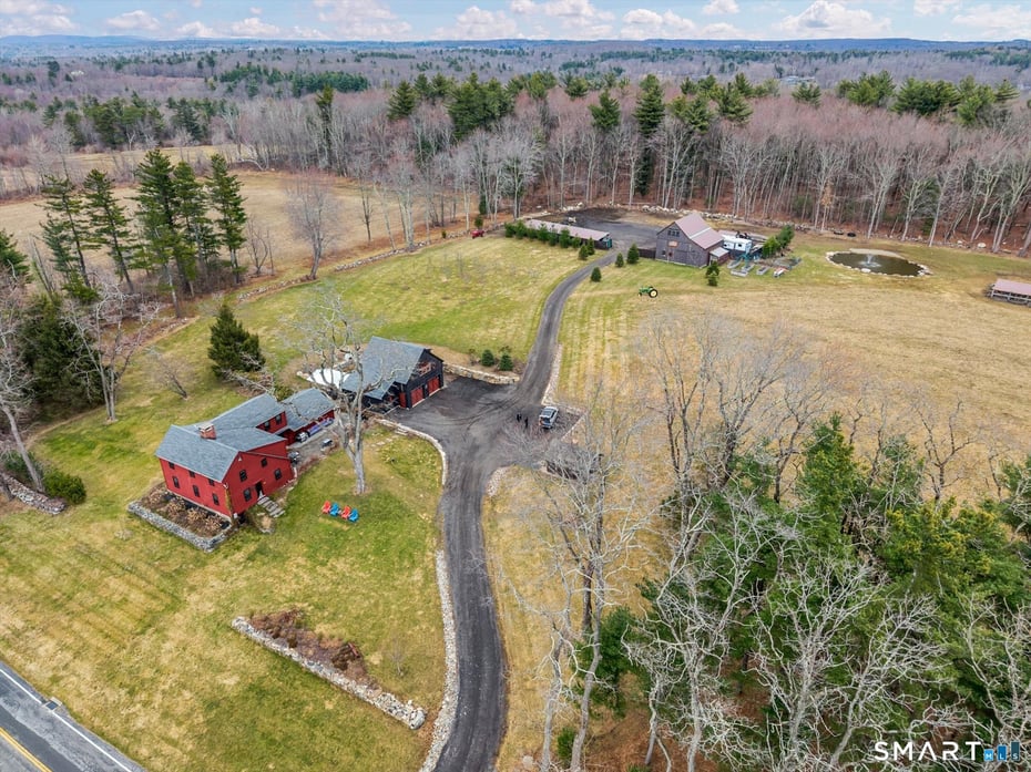 566 Maple Street Photo 33