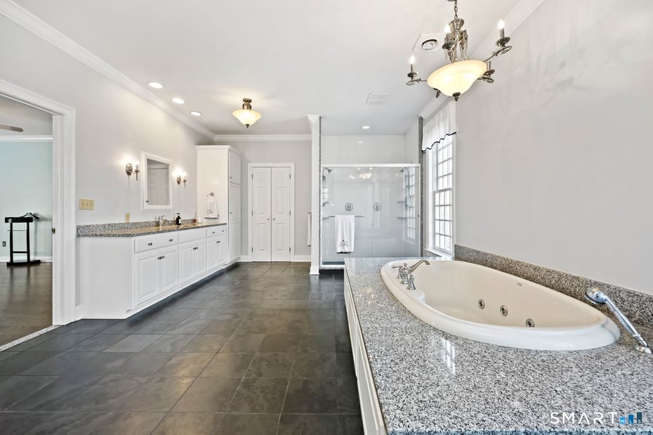 35 Grace View Drive Photo 10