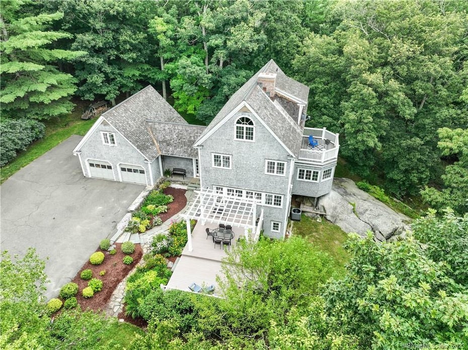 39 Cemetery Hill Road Photo 4