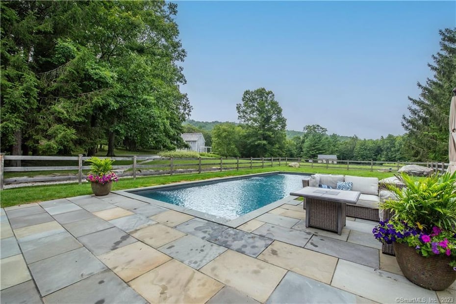 39 Cemetery Hill Road Photo 26