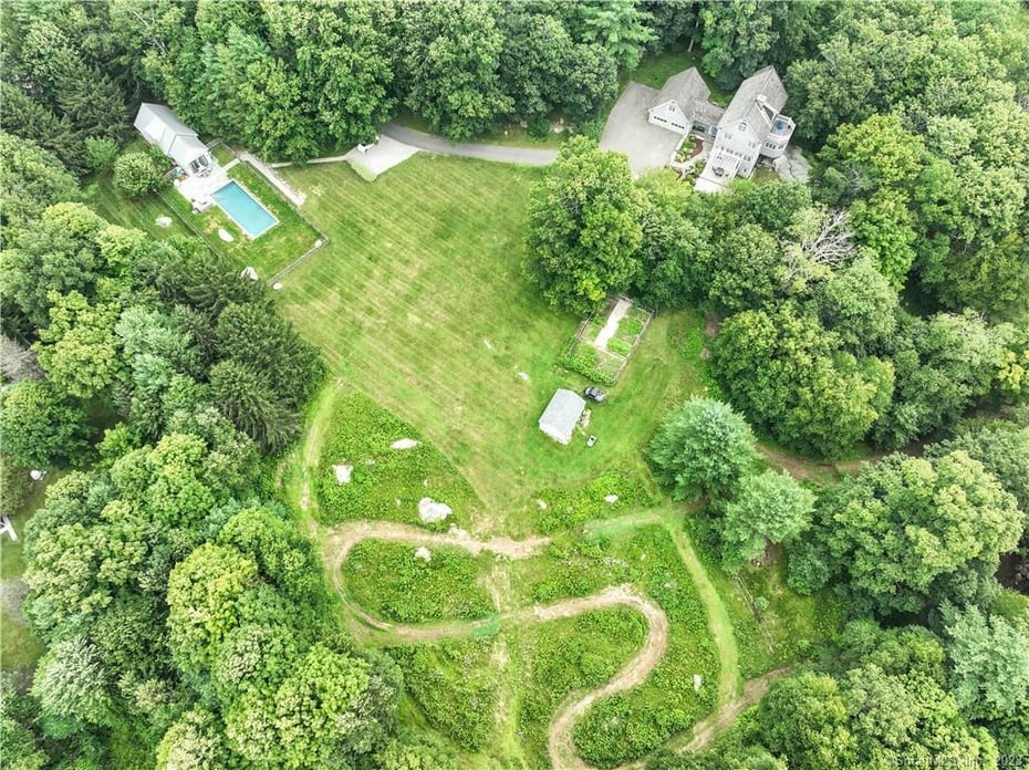 39 Cemetery Hill Road Photo 38