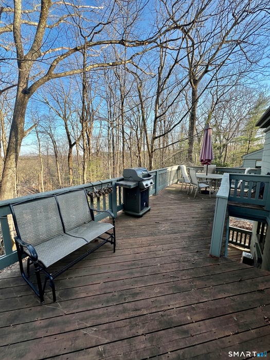 302 Cliffside Drive  #+ Garage G82 #+ Garage G82 Photo 27