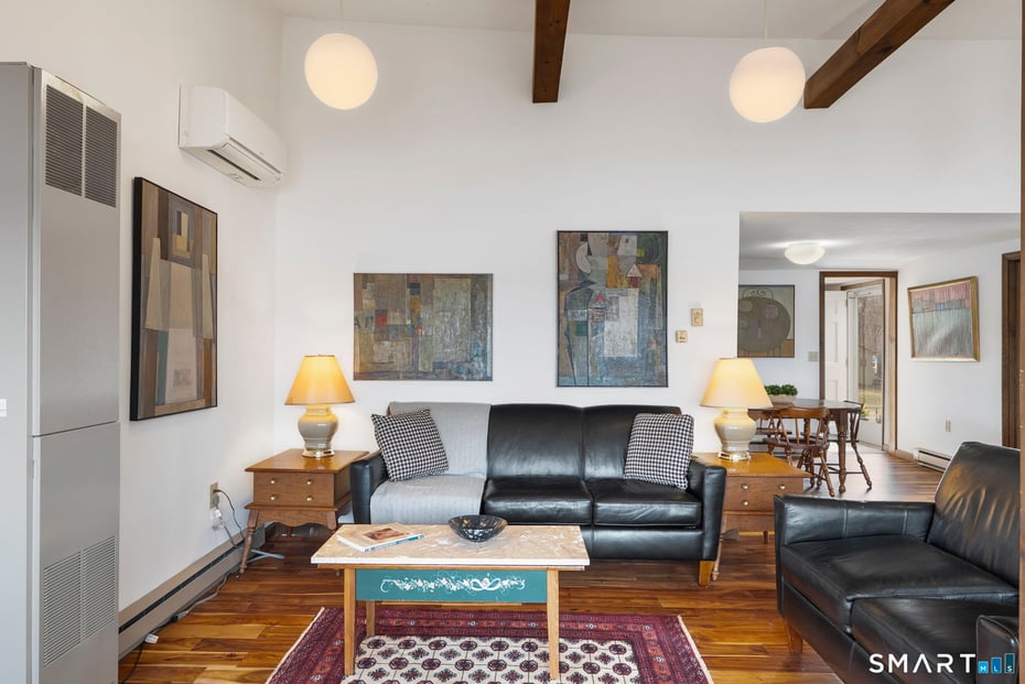 70-72 Lake View Avenue Photo 11