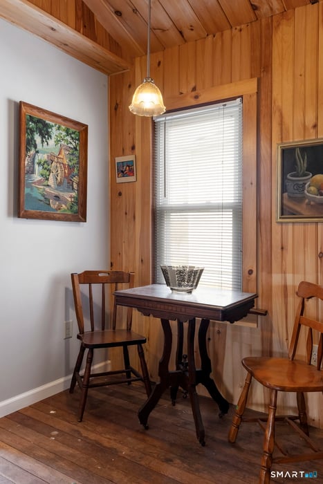 70-72 Lake View Avenue Photo 31