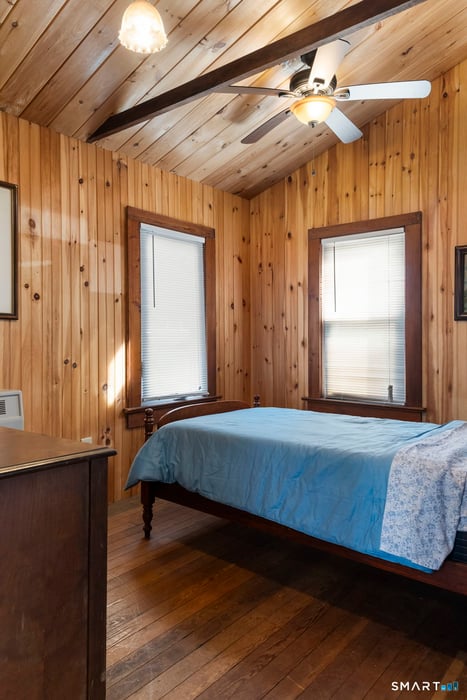 70-72 Lake View Avenue Photo 35