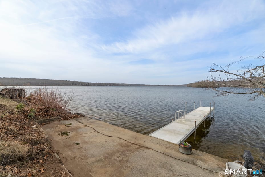 70-72 Lake View Avenue Photo 39