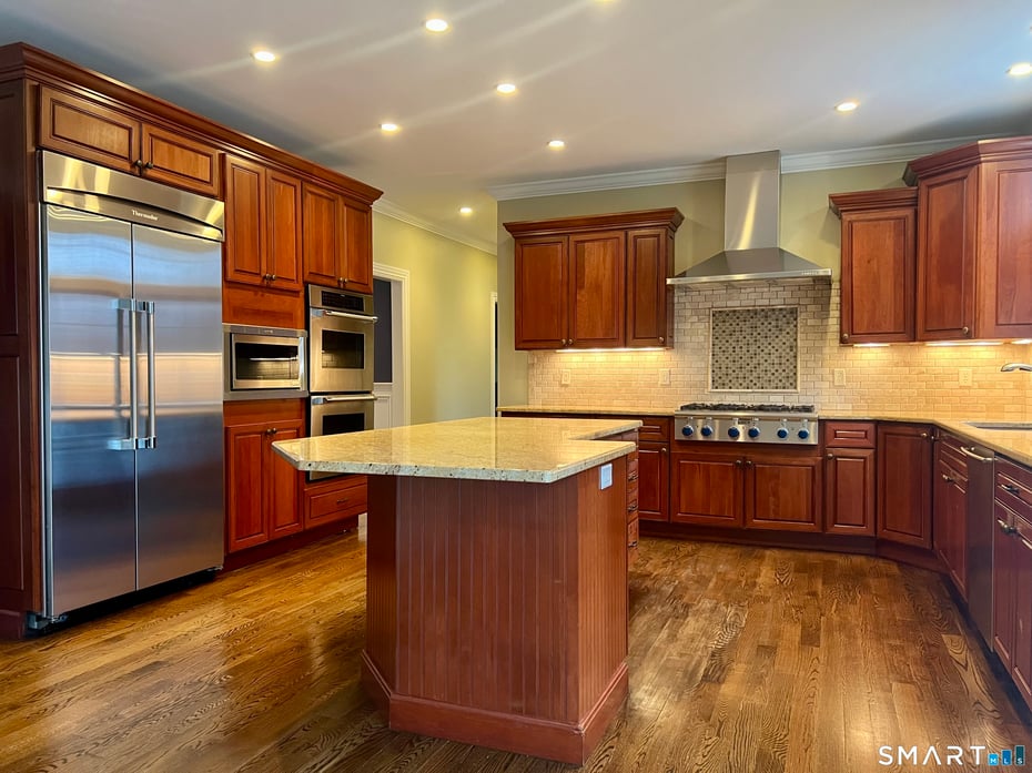 23 Aldo Drive Photo 11