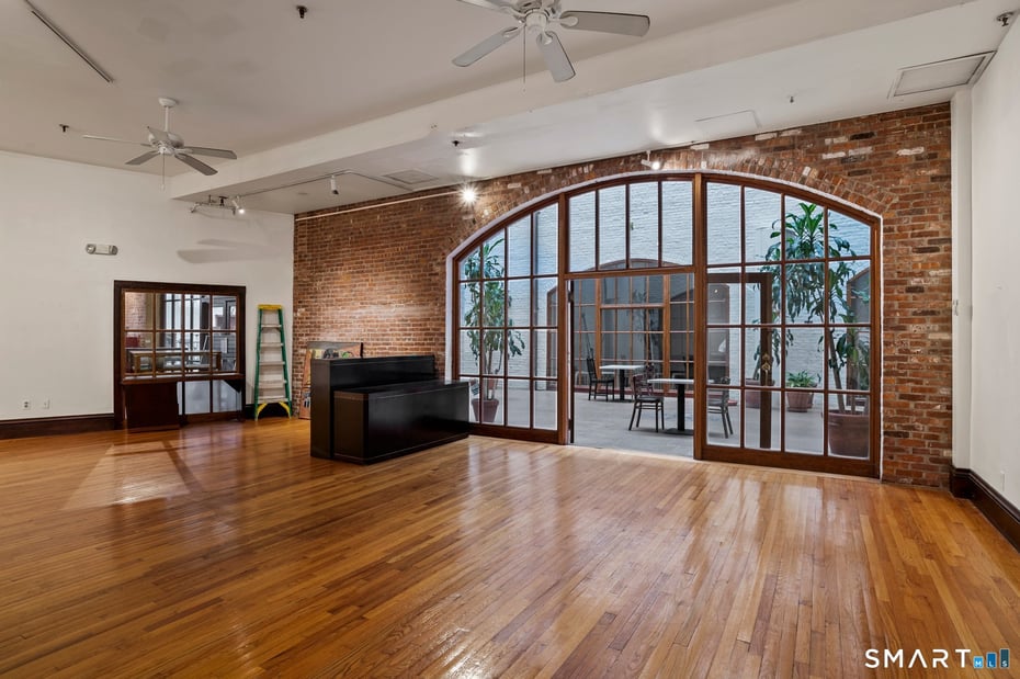 153 State Street Photo 12