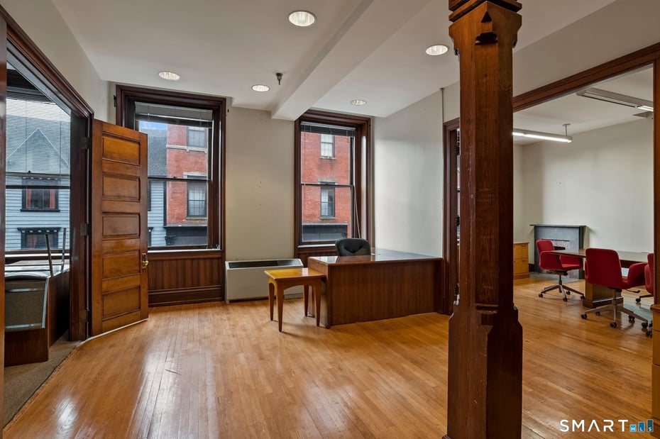 153 State Street Photo 16