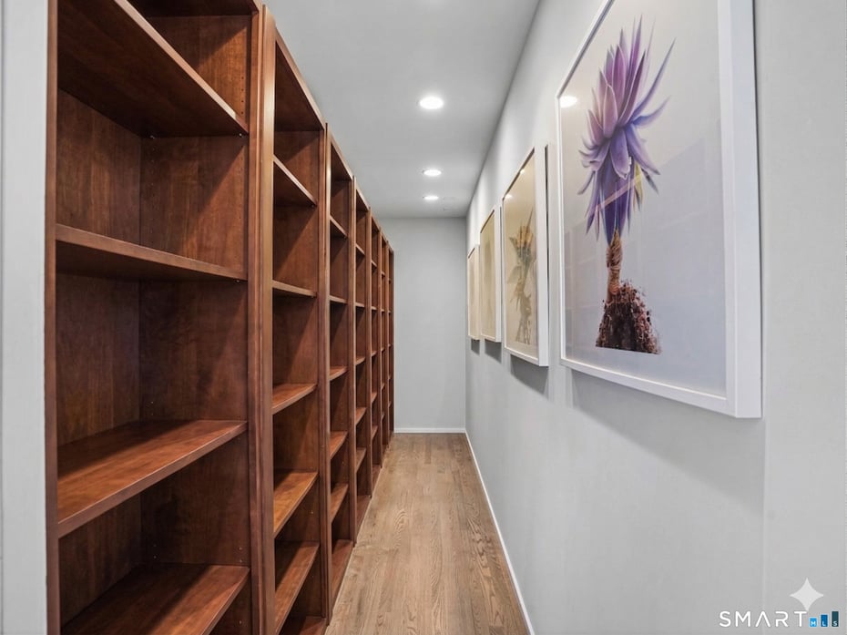 66 Dogwood Lane Photo 8