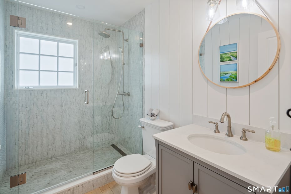 50 Roton Avenue Photo 26