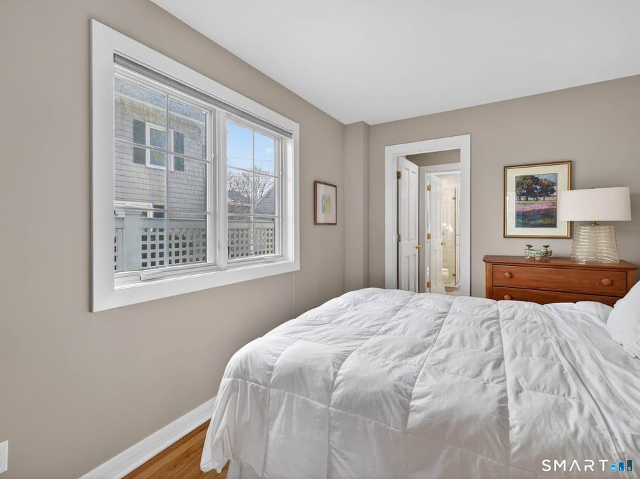 39 Chapman Avenue Photo 16