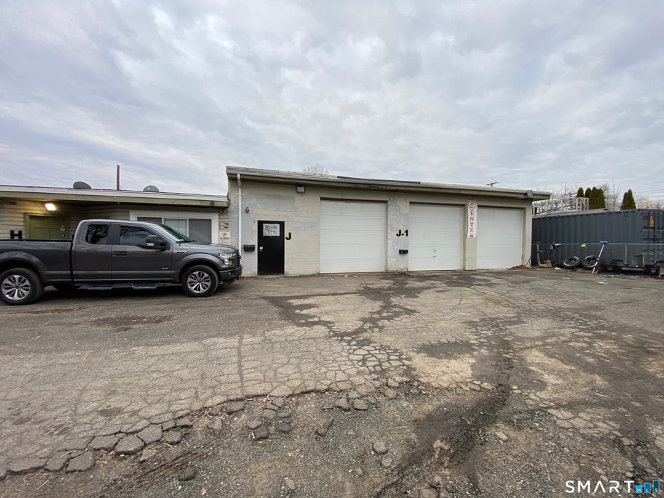 59 Old Broadway East Photo 13