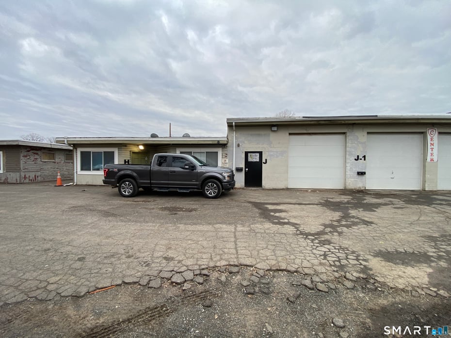 59 Old Broadway East Photo 14