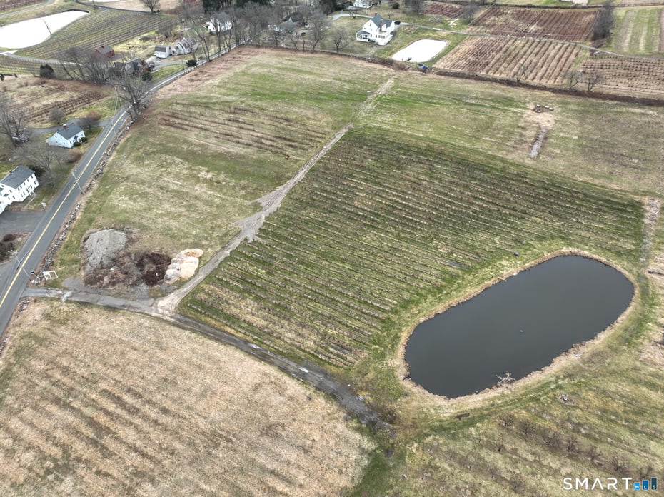 280-300 Matson Hill Road Photo 2