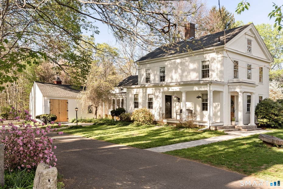 151 Neipsic Road Photo 2