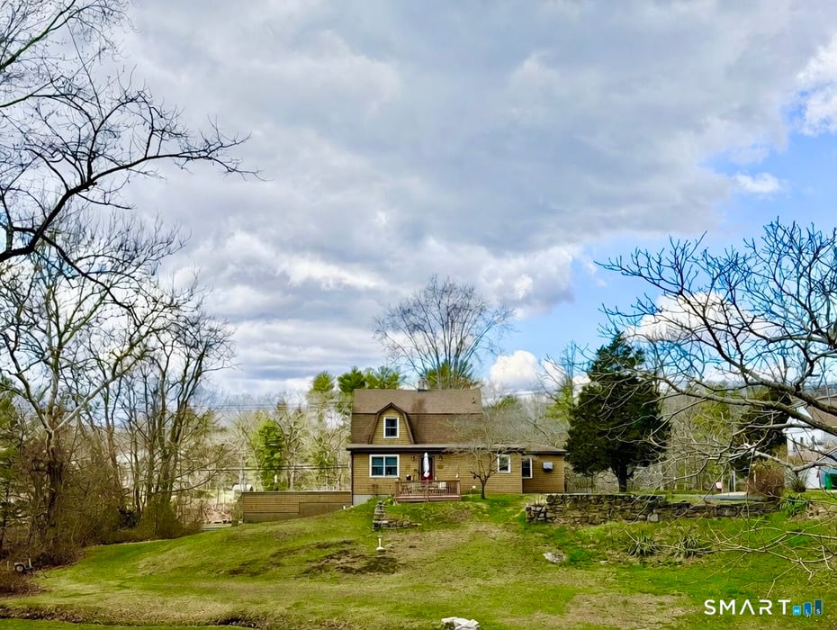 241 Niantic River Road Photo 4