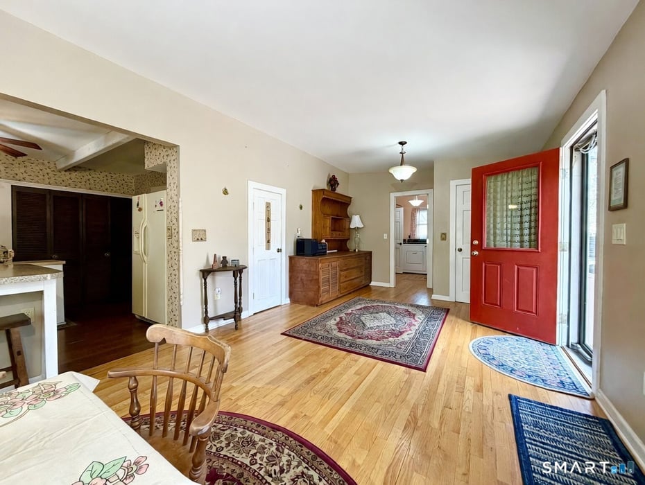 241 Niantic River Road Photo 8