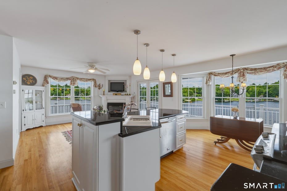 118 Kenwood Photo 13
