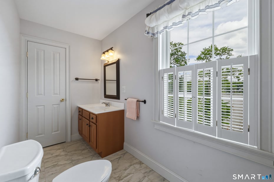 118 Kenwood Photo 26