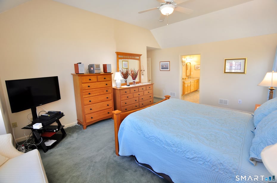 16 Stonewall Drive Photo 39