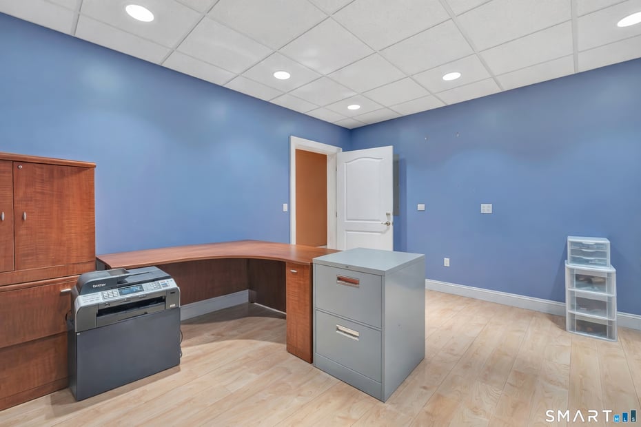 39 Golden Hill Lane Photo 31