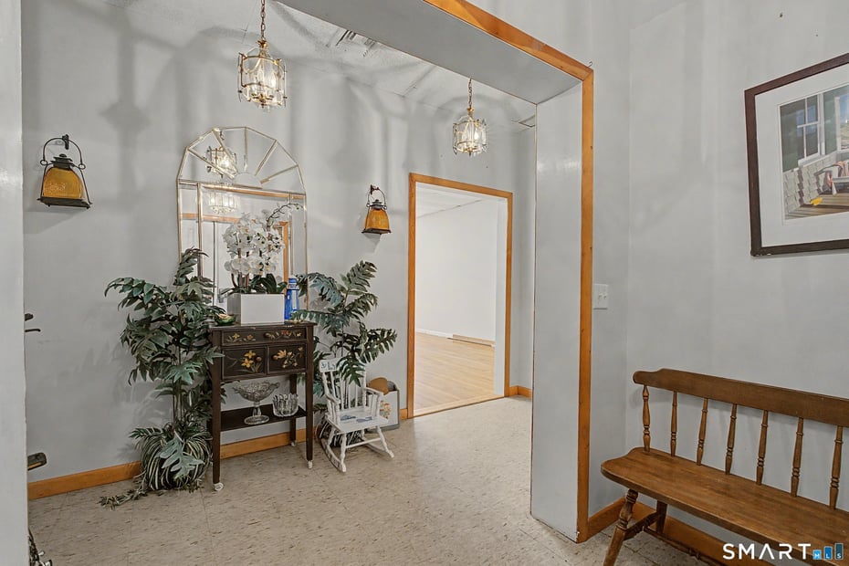 505 Old Colchester Road Photo 17