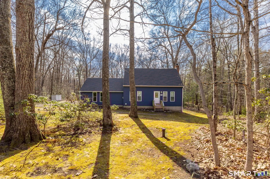 33 Pinewoods Drive Photo 1