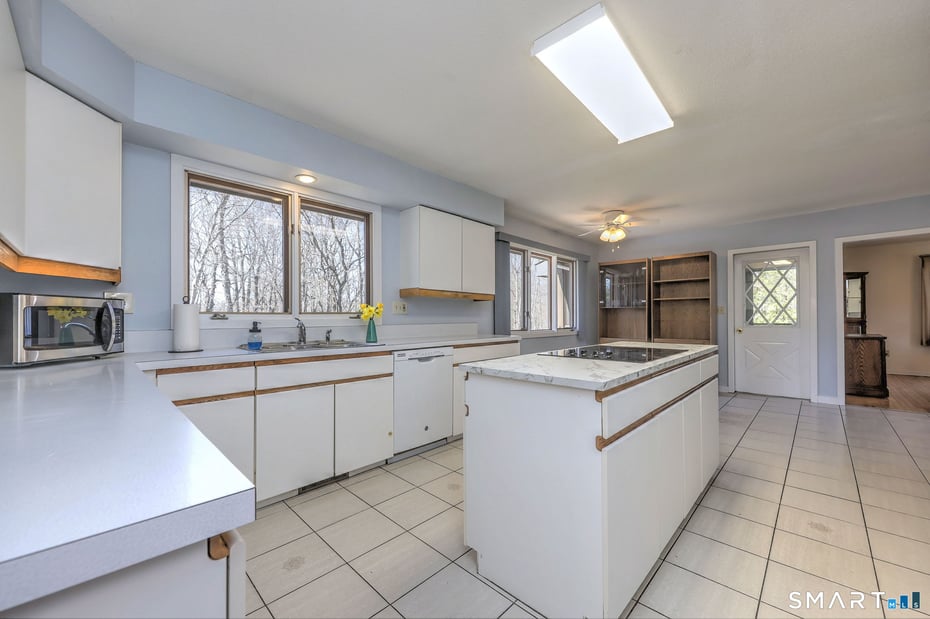 634 Aspen Lane Photo 6