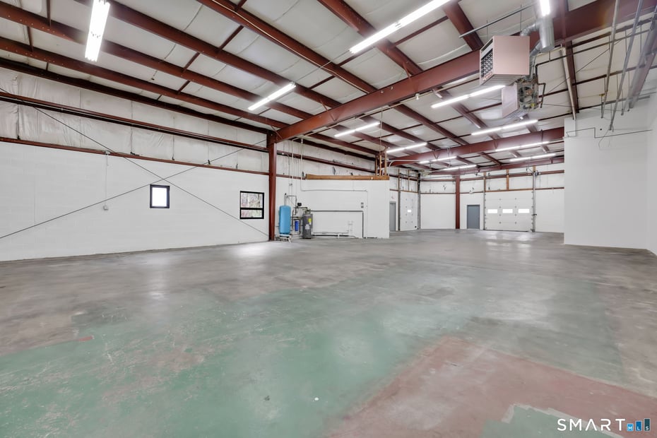 179 Main Street Photo 8