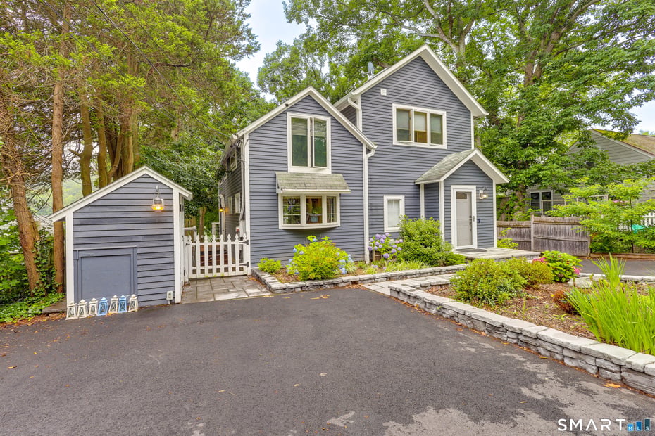 11 Stanton Street Photo 5