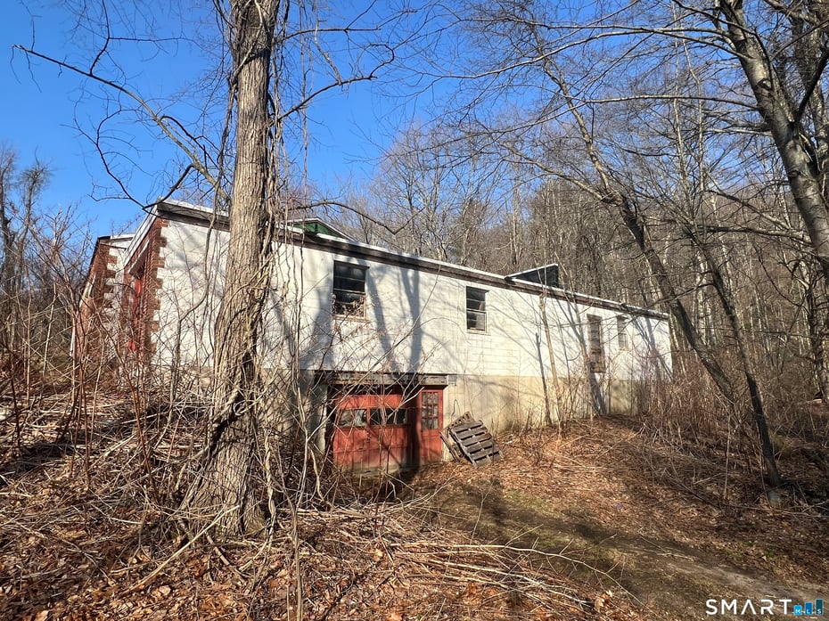 10 Spielman Highway Photo 3