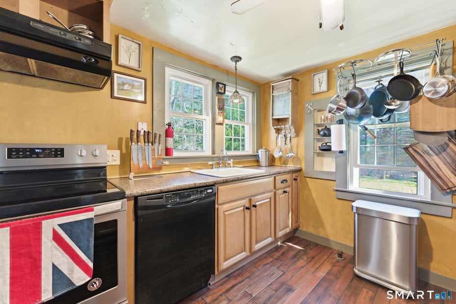 777 Shewville Road Photo 10