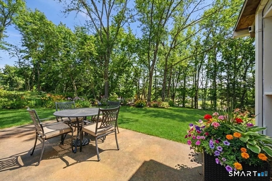 15 Ferry View Drive Photo 2