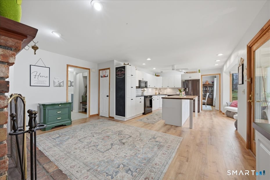 15 Ferry View Drive Photo 6