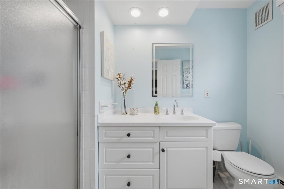 15 Ferry View Drive Photo 29