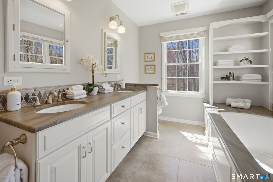 790 Cedar Brook Lane Photo 23