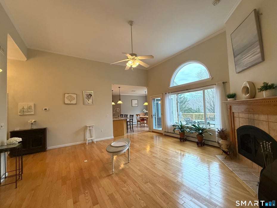 631 Avon Drive Photo 9