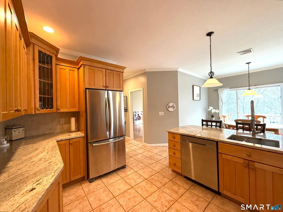 631 Avon Drive Photo 10