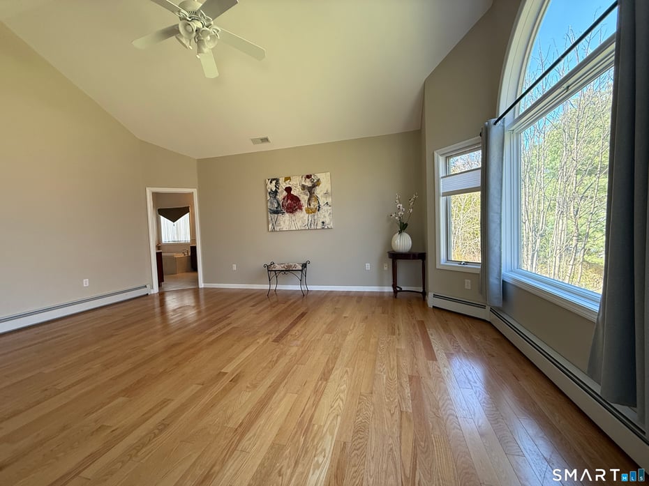 631 Avon Drive Photo 17