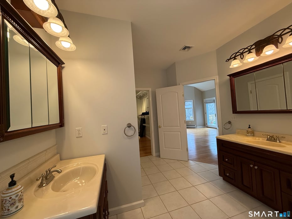 631 Avon Drive Photo 20