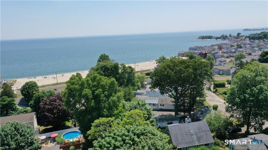 44 Warren Street Photo 2