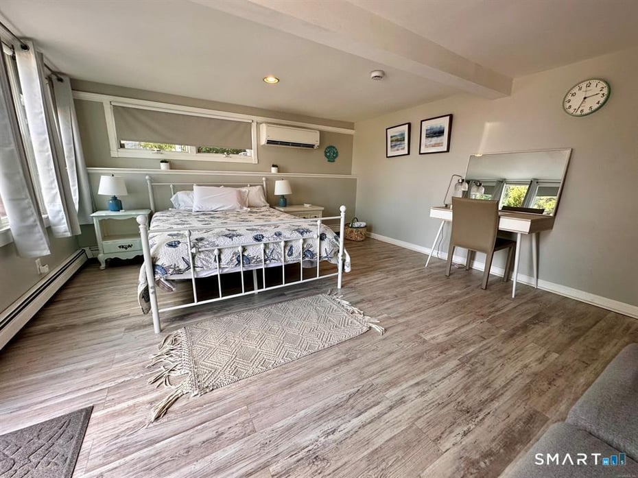 44 Warren Street Photo 24