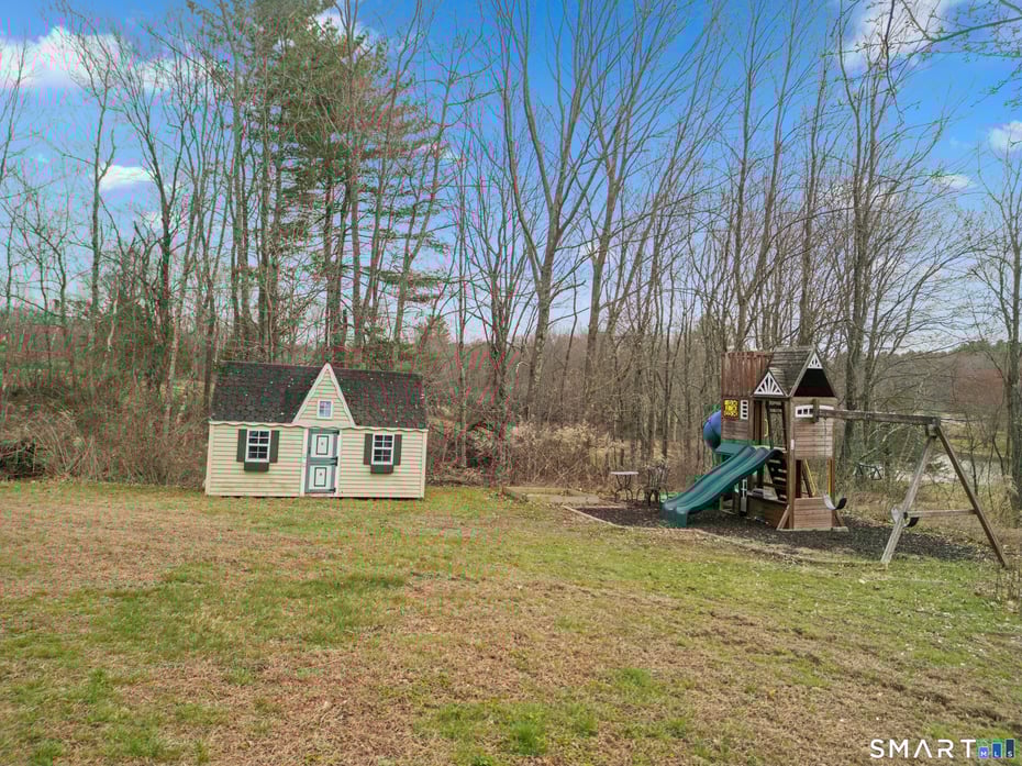 453 Burlington Road Photo 34