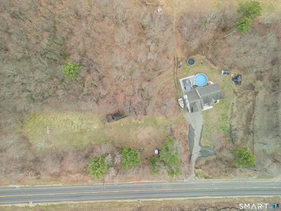 453 Burlington Road Photo 38