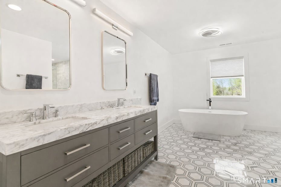 177 High Meadow Road Photo 24