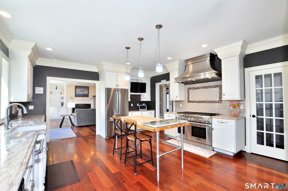 82 Indian Hill Road Photo 11