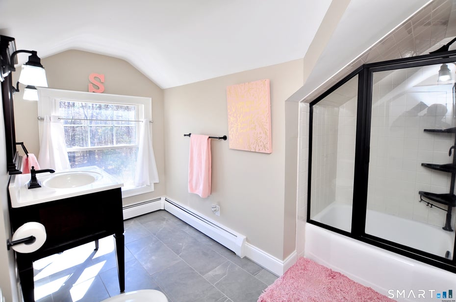 82 Indian Hill Road Photo 27